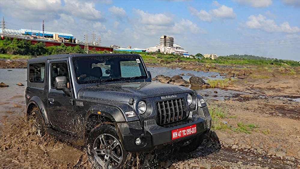 THAR Rental Ban: हादसों के बाद सरकार का बड़ा कदम, किराए पर चलने वाली Mahindra Thar पर कसेगा शिकंजा 1 8A 87