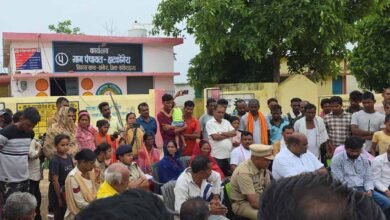 छत्तीसगढ़ के कांकेर में अंतिम संस्कार को लेकर विवाद, धर्मांतरित व्यक्ति के शव दफनाने पर तनाव 5 Chhattisgarh News 05 2 14