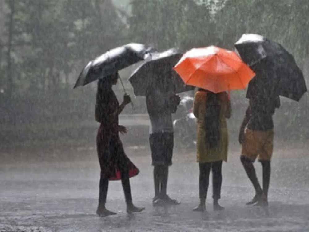 छत्तीसगढ़ में बारिश होगी तेज, अवदाब के असर से रायपुर समेत कई क्षेत्रों में भारी वर्षा की संभावना 1 Chhattisgarh News 05 3 4