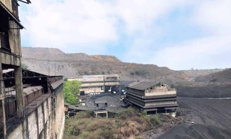 CG News: रामसर वेटलैंड पर पर्यावरणीय खतरा, कोल वाशरी और डिपो से काले पानी की मार 7 Chhattisgarh News 06 2 18