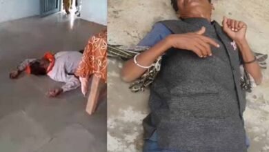 स्कूल के बाहर हंगामा, नशे में दिखे हेडमास्टर का वीडियो वायरल, छत्तीसगढ़ में मचा बवाल 2 Chhattisgarh News 08 3 6