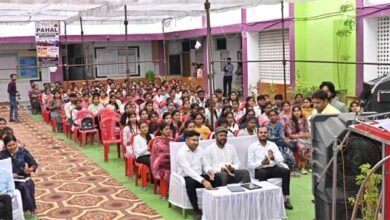 महंगी कोचिंग की चिंता खत्म: जिला प्रशासन की इस मुहिम से संवरेंगे सैकड़ों होनहारों के सपने, बेसिक फाउंडेशन मजबूत करने पर जोर 2 Putak 02