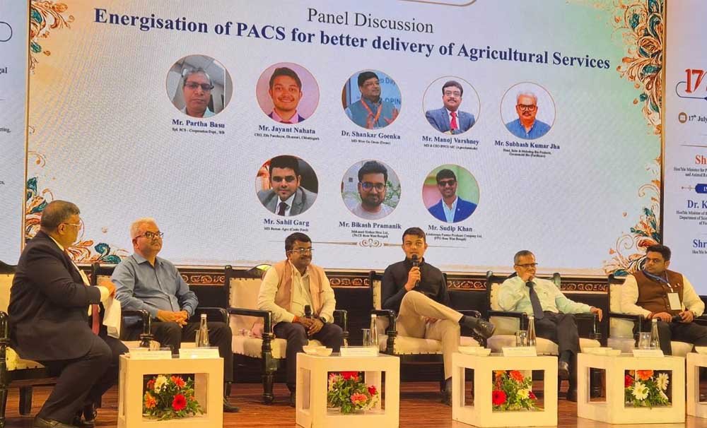 सीएससी स्थापना दिवस पर धमतरी का PACS ड्रोन मॉडल बना आकर्षण का केंद्र 1 Seac 01 2