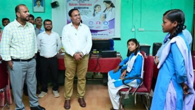 स्वास्थ्य विभाग छत्तीसगढ़ की प्रभावी रणनीति और जनजागरूकता अभियान से 74 विद्यालयों में चला व्यापक टीकाकरण अभियान, हजारों बालिकाओं के सुरक्षित भविष्य की रखी मजबूत नींव 2 Studentd 02