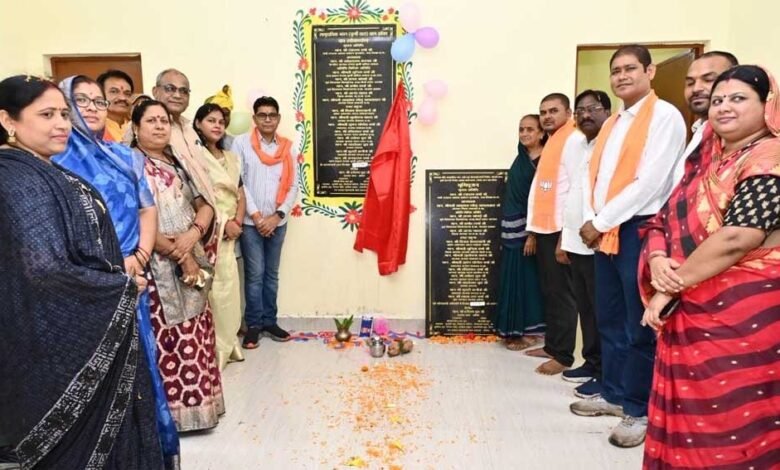 ग्राम झोंका के विकास को मिली नई रफ्तार, राजस्व मंत्री ने 27 लाख रुपये से अधिक के कार्यों की घोषणा की 7 Tan 04 1