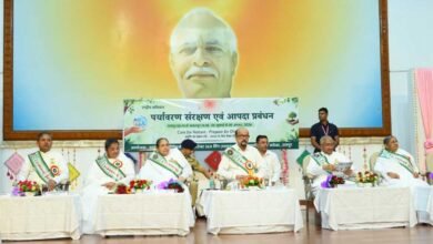 प्रकृति के साथ संतुलन और जल संरक्षण भविष्य की सुरक्षा के लिए आवश्यक – राज्यपाल डेका 2 Theka 01 3