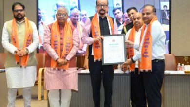 मेधावी विद्यार्थियों का बढ़ाया उत्साह, पीएसवाय राष्ट्रीय उत्कृष्टता सम्मान समारोह संपन्न 1 Theka 03 2