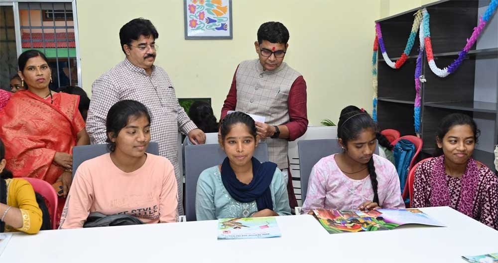 आमदी में खुली अत्याधुनिक ई-लाइब्रेरी, डिजिटल ज्ञान और आधुनिक शिक्षा की दिशा में बड़ा कदम 1 e LIBERI 01 1