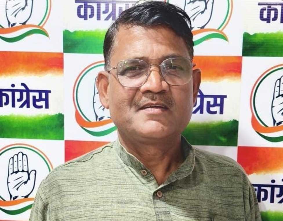खड़गवां में उप पंजीयक (रजिस्ट्री) कार्यालय खोलने की मांग तेज, जिला कांग्रेस अध्यक्ष ने कलेक्टर को सौंपा ज्ञापन 1 rrrr