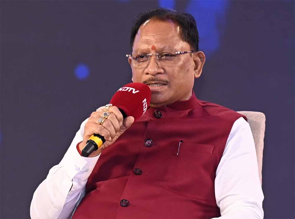 मुख्यमंत्री बोले - महतारी वंदन योजना से माताओं और बहनों के जीवन में आया आत्मविश्वास और आर्थिक स्वावलंबन 1 vishnu deo sai 1