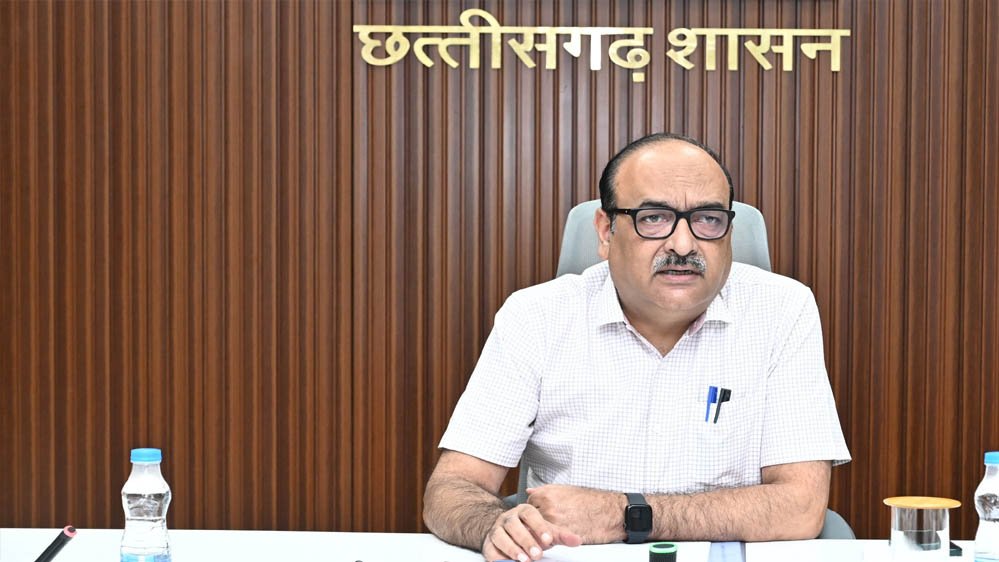 रिटायरमेंट से पहले मिलेगा लंबित मामलों का समाधान! मुख्य सचिव ने विभागीय सचिवों को दिए सख्त निर्देश 1 11A 182 2