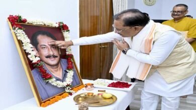 ‘सनातन संस्कृति के सजग प्रहरी’ थे दिलीप सिंह जूदेव, CM साय ने श्रद्धांजलि अर्पित कर गिनाए योगदान 2 14A 135 2