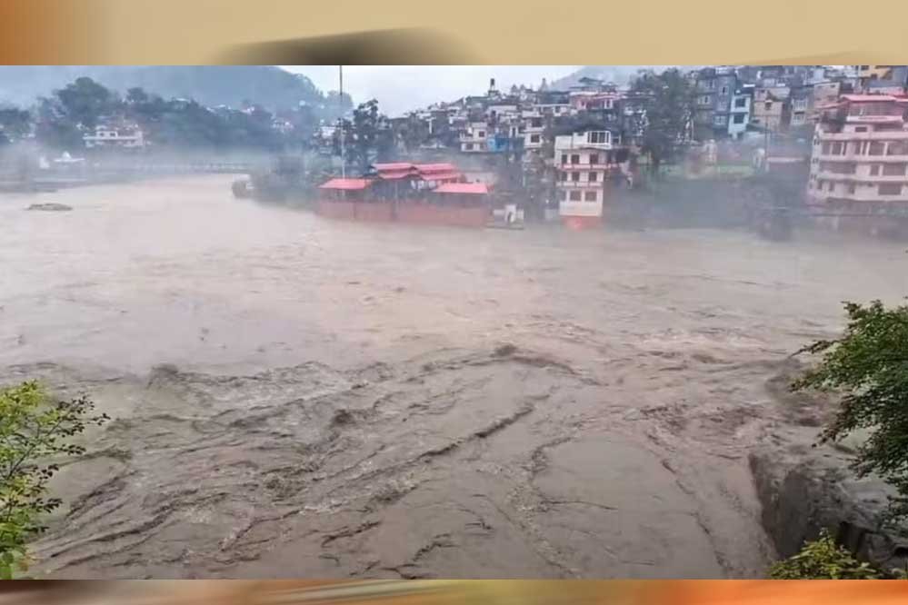 Uttarakhand Rain Alert: पहाड़ों में भारी बारिश का खतरा, IMD का अलर्ट जारी; जानें किन जिलों में बरसेंगे बादल 1 14A 71
