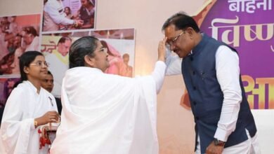 मुख्यमंत्री ने कहा - बहनों का सम्मान, सुरक्षा और आर्थिक सशक्तिकरण हमारी सरकार की सर्वोच्च प्राथमिकताओं में 2 28A 152