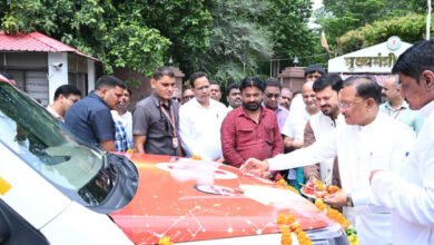 धरसींवा विधानसभा को मुख्यमंत्री विष्णु देव साय की बड़ी सौगात, निःशुल्क एम्बुलेंस सेवा की शुरुआत 2 3A 182 1