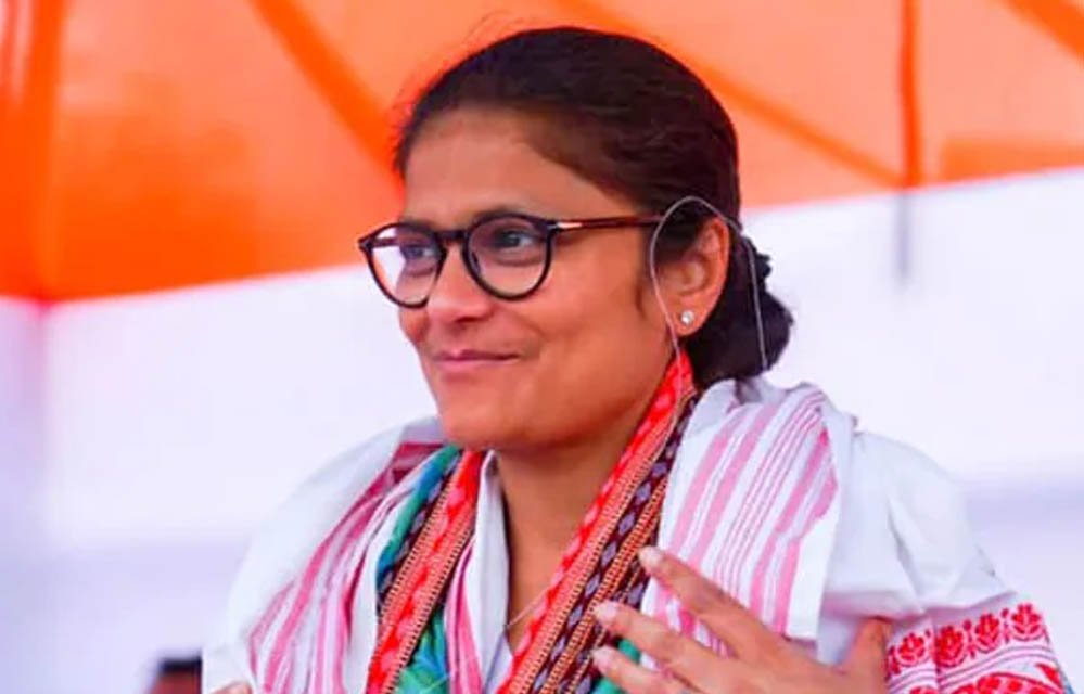 सुष्मिता देव ने क्यों कहा 'संघ परिवार बेहतर'? BJP में शामिल होने के बाद खोले कई राजनीतिक राज 1 4A 219