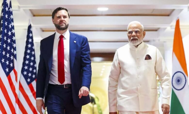 100% टैरिफ की बढ़ती टेंशन के बीच मोदी-वेंस की बातचीत, भारत-अमेरिका संबंधों पर हुई चर्चा 8 86 7