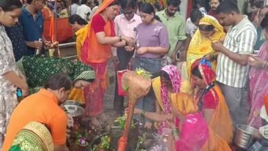 हर-हर महादेव से गूंजे शिवालय, सावन के अंतिम सोमवार भक्तों ने किया जलाभिषेक 2 Chhattisgarh News 02 2 19
