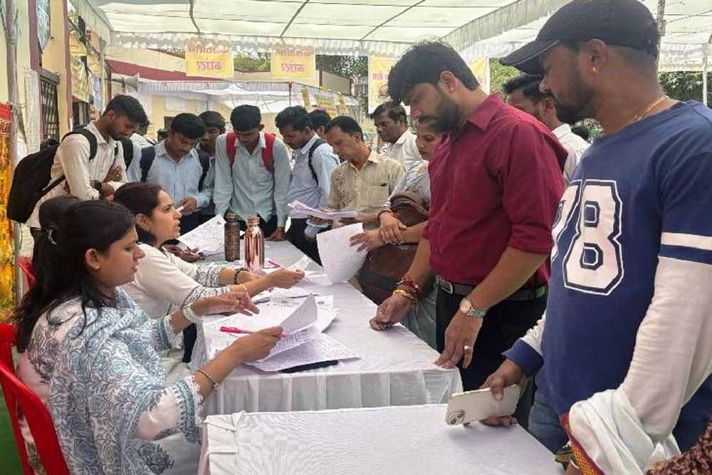 सुकमा रोजगार मेला आज, 50 पदों पर होगी सीधी भर्ती, युवाओं के लिए बड़ा अवसर 1 Chhattisgarh News 02 3 4