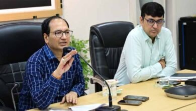 पाठ्यपुस्तक वितरण में लापरवाही पर सख्ती, बिलासपुर कलेक्टर ने निजी स्कूलों को नोटिस देने कहा 7 Chhattisgarh News 05 2 10