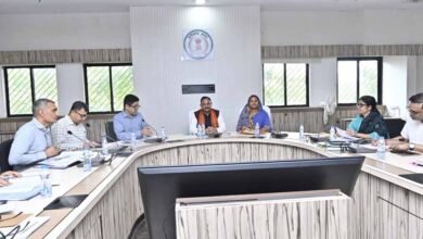 CG में दिव्यांगता प्रमाण पत्रों पर उठे सवाल, 186 सरकारी कर्मचारियों के सर्टिफिकेट की होगी जांच 2 Chhattisgarh News 08 2 14