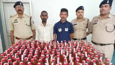 अवैध शराब की तस्करी का खुलासा, बिना नंबर स्कूटी समेत 2 आरोपी गिरफ्तार 5 Chhattisgarh News 09 2 20