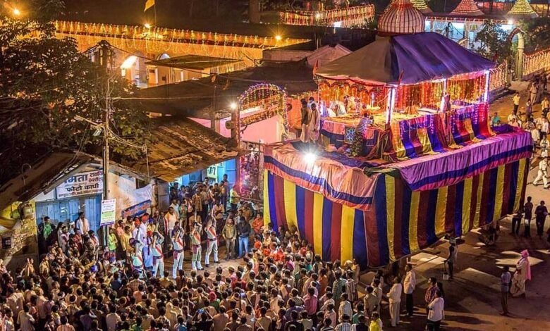 दंतेश्वरी मंदिर प्रांगण में 75 दिन चलेगा ऐतिहासिक पर्व, जीवंत होंगी सदियों पुरानी परंपराएं 2 Dunte 1