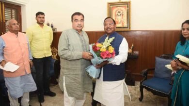 केन्द्रीय मंत्री ने डीपीआर तैयार करने अधिकारियों को दिए निर्देश 3 Gad 01 1