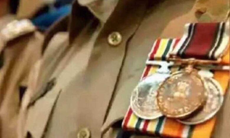 स्वतंत्रता दिवस के अवसर पर छत्तीसगढ़ पुलिस के 152 अधिकारी और जवान होंगे सम्मानित 8 PAdak