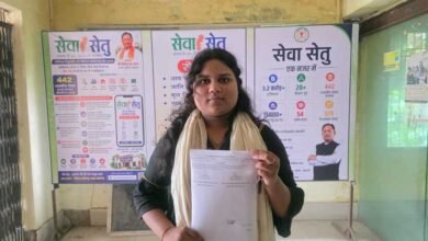 सेवा सेतु केंद्र से डॉली गंधर की आधार संबंधी समस्या का हुआ समाधान 3 Setu 01