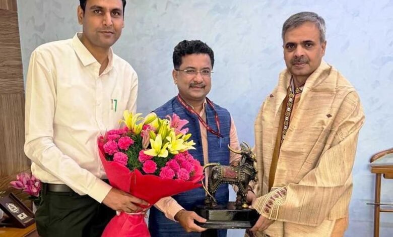 नगरीय निकायों में केंद्र सरकार की योजनाओं के क्रियान्वयन की जानकारी दी, मिशन अमृत को सभी निकायों में लागू करने का किया आग्रह 4 Shrimodi 01 2