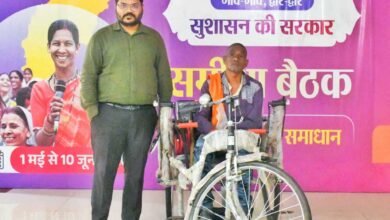 एक आवेदन से आसान हुई दिव्यांग अशोक की राह, आवेदन के दिन ही मिली ट्राईसायकल 2 Sushashan 01
