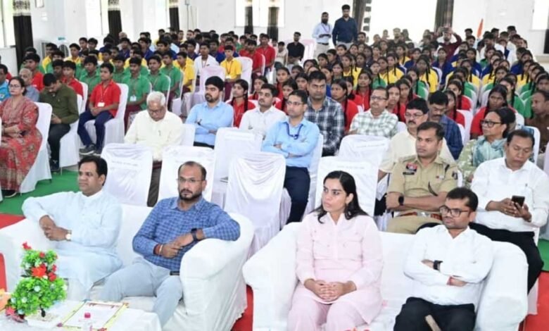 युवा नशे से दूर रहेंगे, तभी विकसित भारत का सपना होगा साकार : प्रधानमंत्री नरेंद्र मोदी 7 Yuth 03