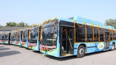 धमतरी-रायपुर रूट पर बढ़ा बस किराया, संचालकों ने ईरान युद्ध को बताया वजह; यात्री परेशान 1 bus electric 96 3