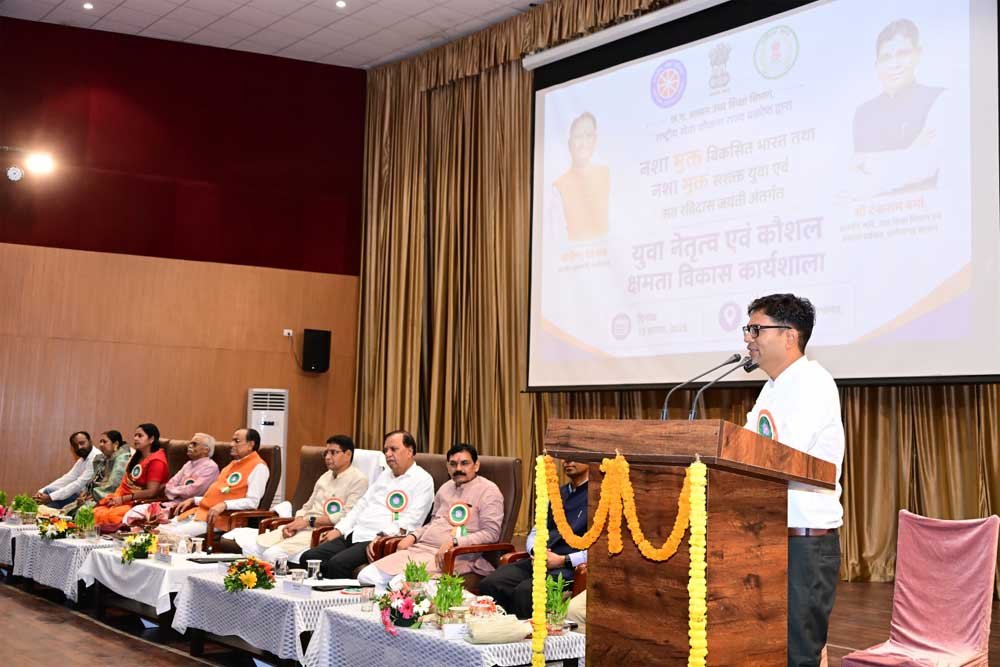 नशामुक्त, सशक्त एवं विकसित भारत के निर्माण में युवाओं की सक्रिय भागीदारी का किया आह्वान 1 oP cHOUDRY 03