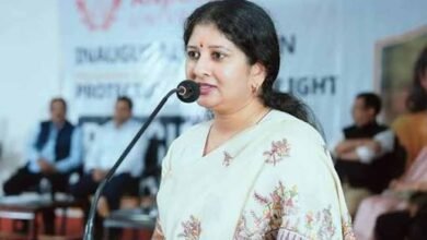 मासिक धर्म स्वच्छता पर डॉ. वर्णिका शर्मा का जोर, स्कूल-छात्रावासों में मिलेगी सेनेटरी पैड वेंडिंग मशीन की सुविधा 4 10A 235
