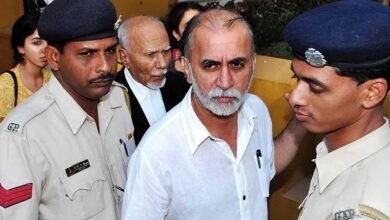 2013 रेप केस: दोषी तरुण तेजपाल ने कोर्ट में किया सरेंडर, सुप्रीम कोर्ट जाने का किया ऐलान 2 14A 133 1
