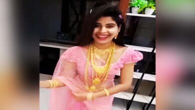 बच्चे पर उड़ाए 500 के नोट, गहनों की भी दिखाती थी झलक; अब घर से सोना-कैश चोरी 2 185 3