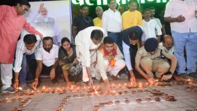 प्रधानमंत्री के 25 वर्षों के सेवाकाल पर बलौदाबाजार में ‘सेवा संकल्प अभियान’ का भव्य आगाज 2 18A 38
