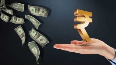 रुपये की जोरदार वापसी, डॉलर के सामने 2 महीने के शिखर पर पहुंची भारतीय करेंसी 2 4A 17