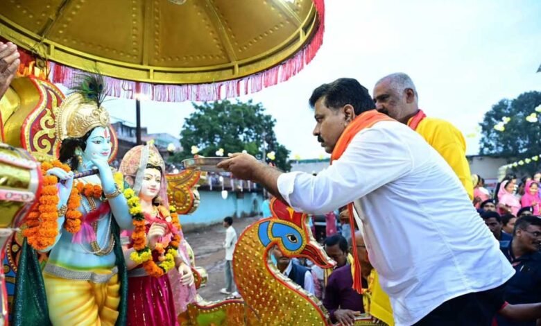 दही हांडी उत्सव में दिखा उत्साह, कवर्धा में उप मुख्यमंत्री विजय शर्मा ने की शिरकत 3 6A 199