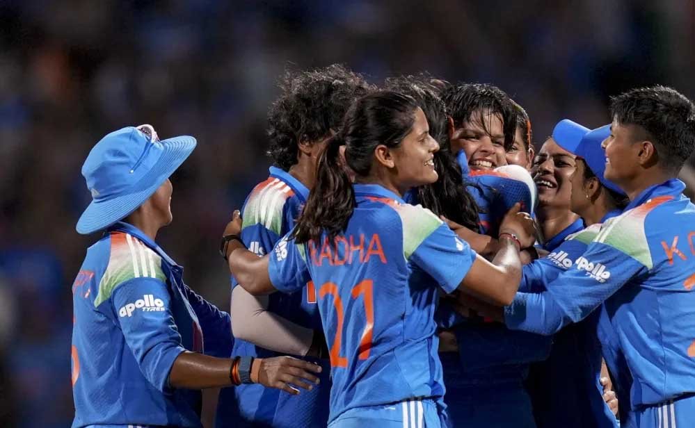 टीम इंडिया की शानदार जीत से गदगद ओपी चौधरी, महिला क्रिकेटरों को दी बधाई 1 6A 203