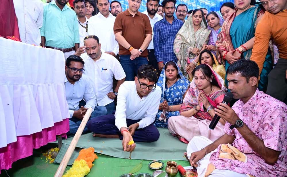 कोड़ातराई को मिली बड़ी सौगात, 1.21 करोड़ रुपये से बनेगा पीएम स्कूल भवन; मंत्री ओपी चौधरी ने किया भूमिपूजन 1 6A 48