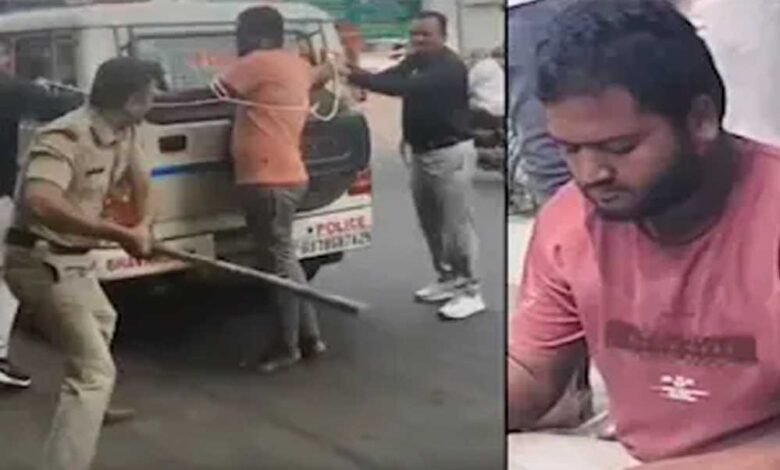 हत्या के आरोपी फैजल पर पुलिस का कहर, क्राइम सीन रिक्रिएशन के दौरान लाठियों से पीटा 8 6A 59 2