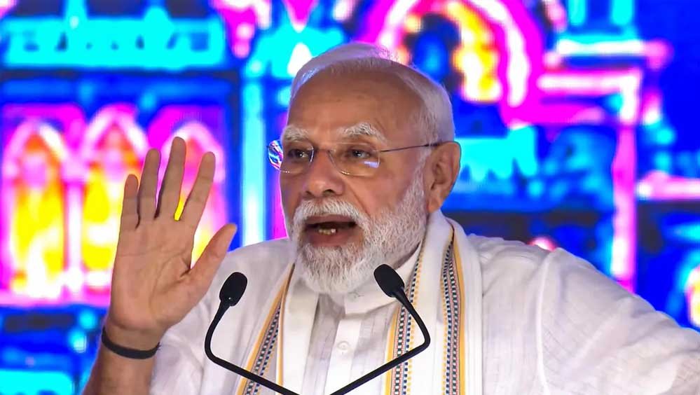 Western DFC उद्घाटन में PM मोदी का बड़ा बयान, कांग्रेस पर कसा तंज; गुजरात को दी हजारों करोड़ की परियोजनाओं की सौगात 1 8A 192