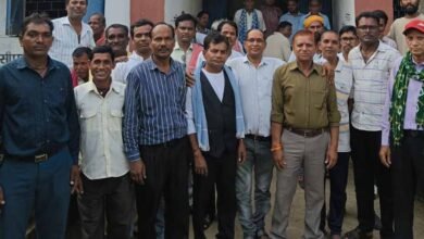 पंधी में महरा वस्त्रकार समाज की अहम बैठक, आसपास के कई गांवों से पहुंचे समाजजन; संगठन को मजबूत करने पर मंथन 2 9A 209