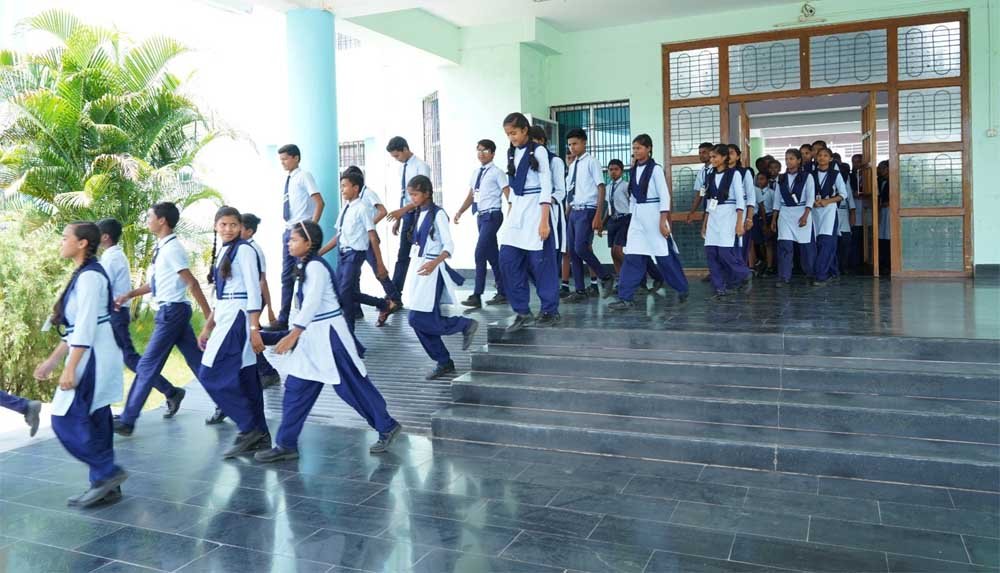 संघर्ष से कक्षाओं तक: कैसे आस्था गुरुकुल दंतेवाड़ा में जीवन का पुनर्निर्माण कर रहा है 1 Daantewada 01