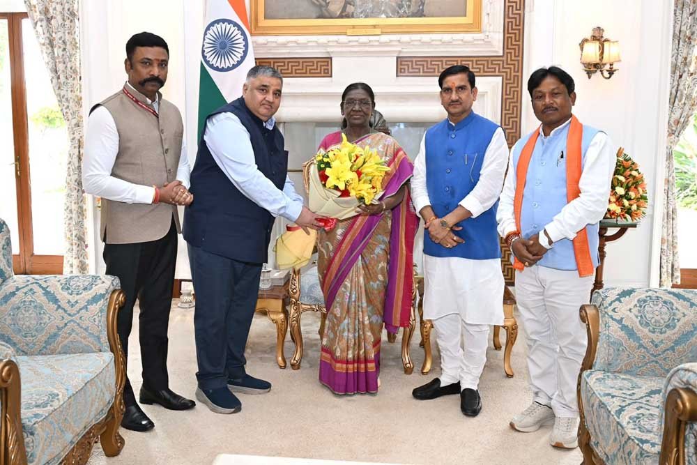 राष्ट्रपति की उपस्थिति से बस्तर की समृद्ध जनजातीय संस्कृति और गौरवशाली परंपराओं को मिलेगा राष्ट्रीय सम्मान 1 Murmu