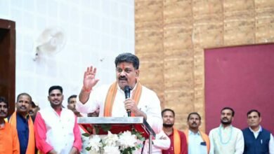 लोकतांत्रिक जिम्मेदारी का नया अध्याय, विजय शर्मा ने नवनिर्वाचित पदाधिकारियों को दिलाई शपथ 2 Vijay