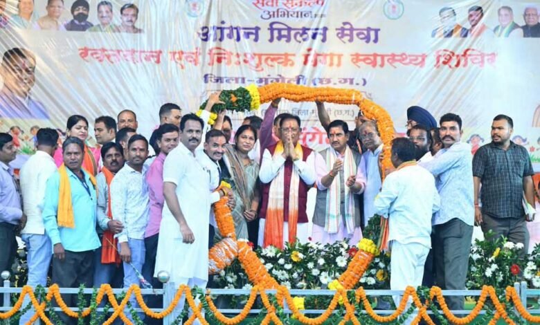 आंगन मिलन सेवा, रक्तदान एवं नि:शुल्क मेगा स्वास्थ्य शिविर में शामिल हुए मुख्यमंत्री साय 3 Vikas 05